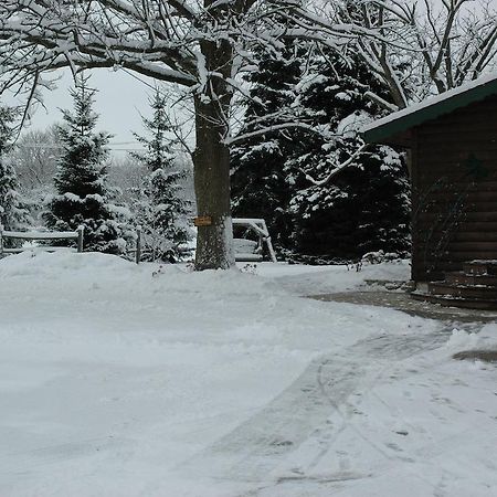 Williams Bay Lazy Cloud B&B 외부 사진
