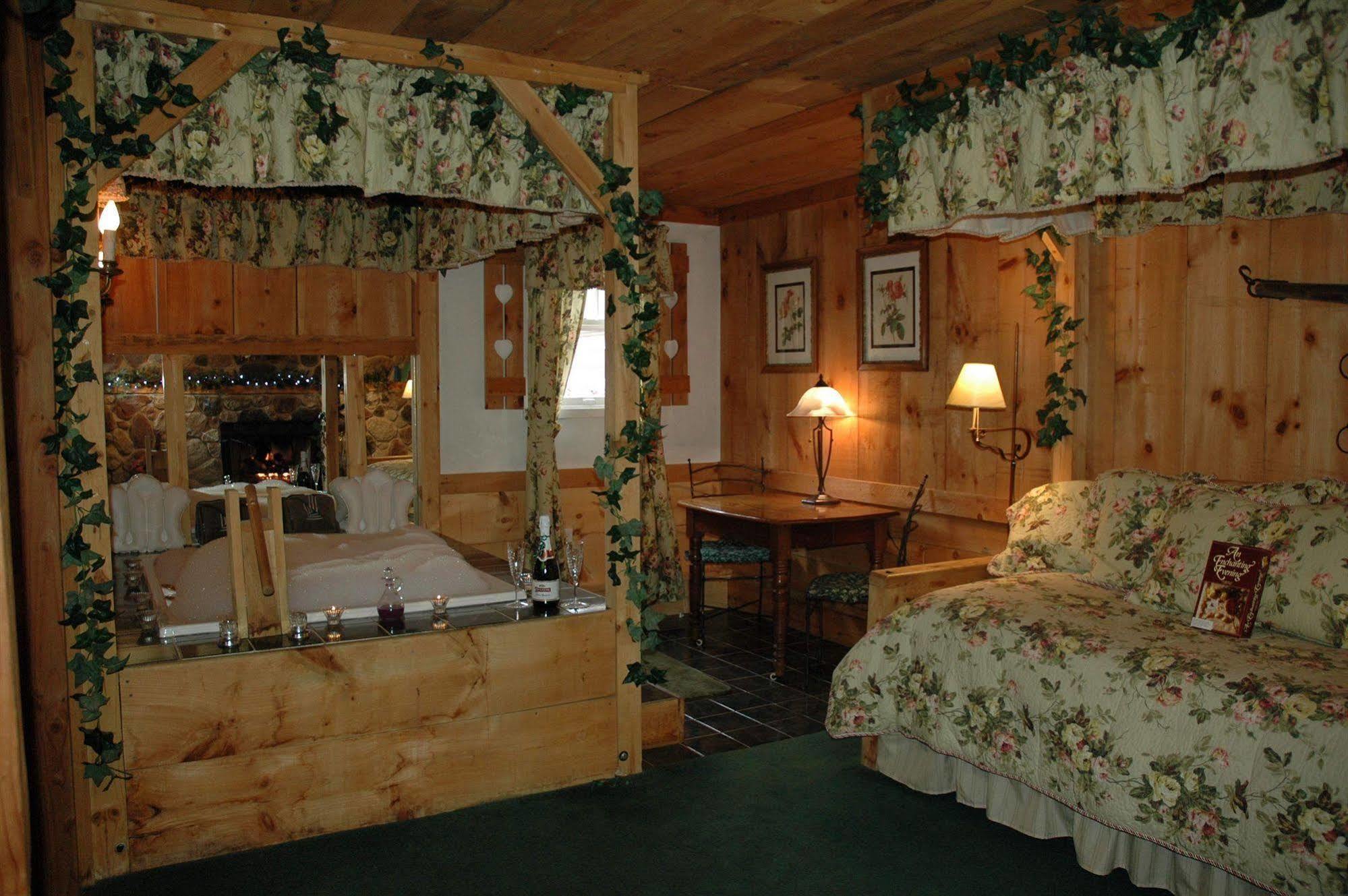 Williams Bay Lazy Cloud B&B 외부 사진