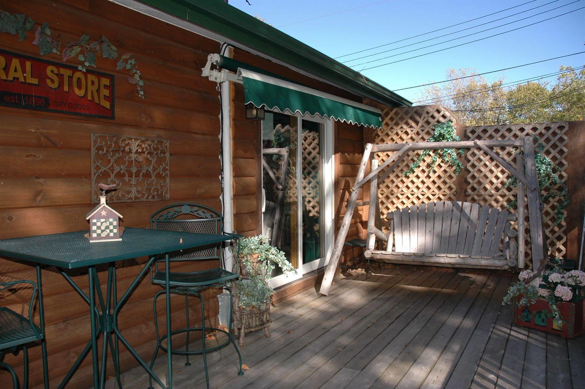 Williams Bay Lazy Cloud B&B 외부 사진