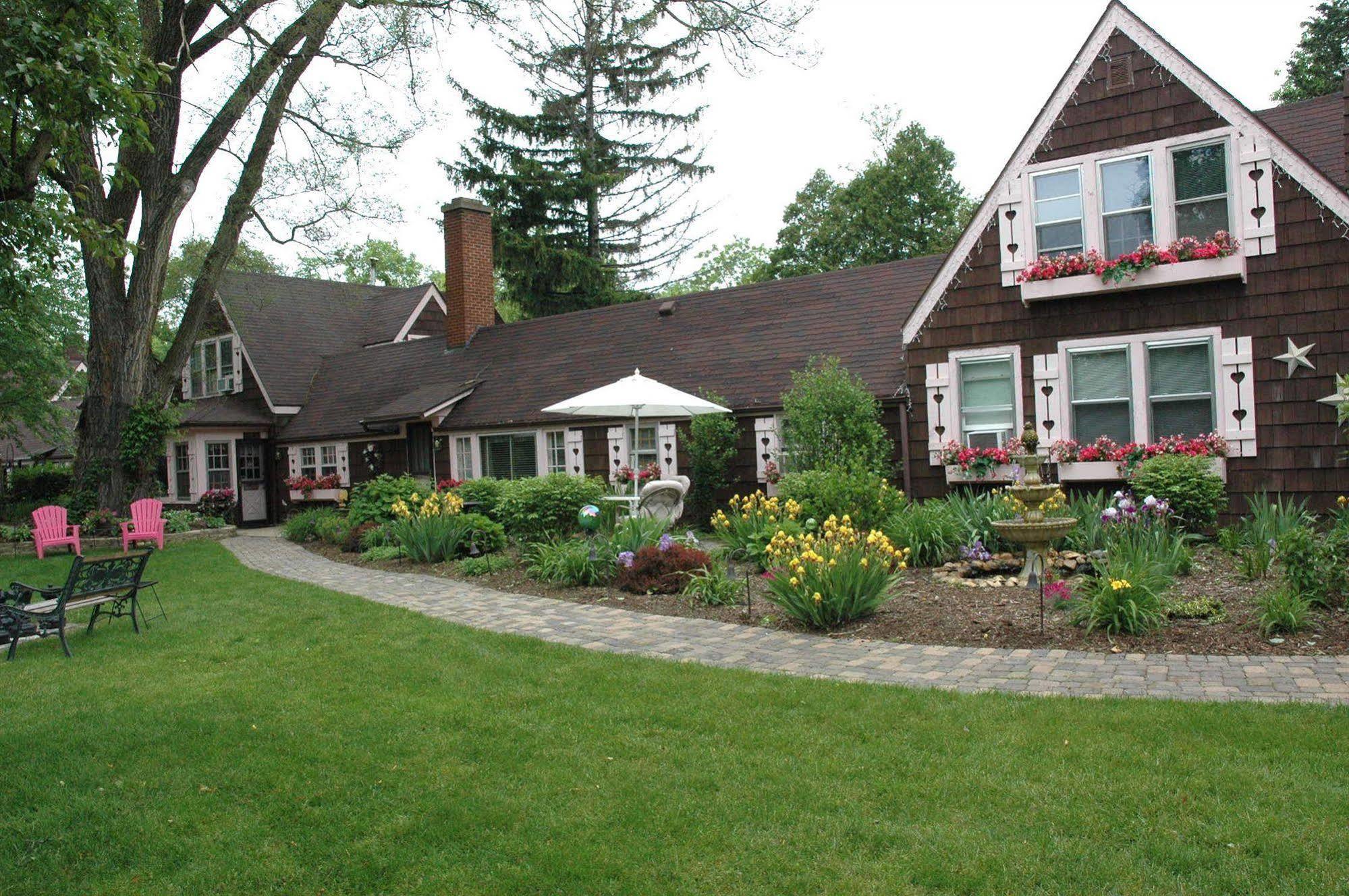 Williams Bay Lazy Cloud B&B 외부 사진